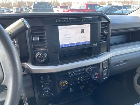 Used 2023 Ford F250 XL w/ STX Appearance Package image 19