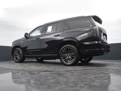 Certified 2025 Cadillac Escalade Sport Platinum w/ LPO, Floor Liner Package image 59