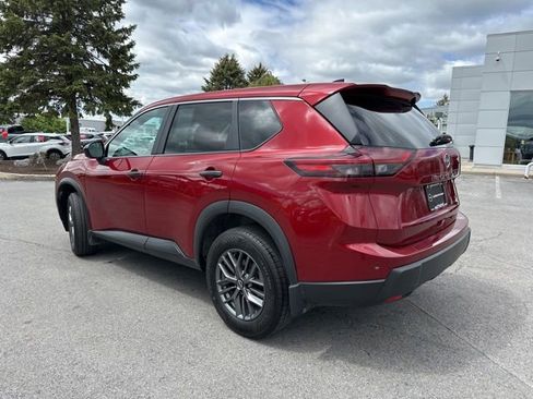 Certified 2025 Nissan Rogue S AWD/4WD image 3