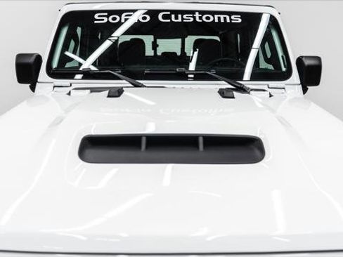 Used 2026 Jeep Gladiator Sport image 46