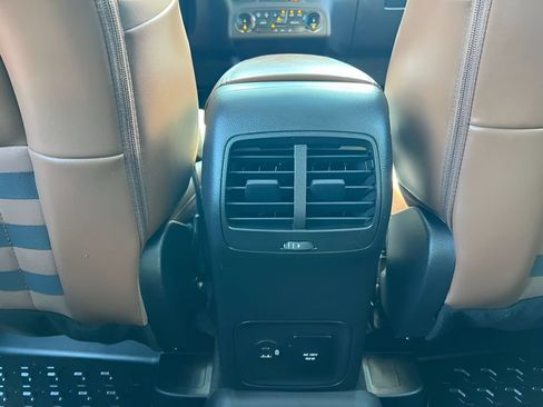 Used 2023 Ford Bronco Sport Outer Banks w/ Tech Package AWD/4WD image 12