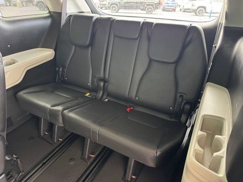 Used 2023 Kia Carnival SX Prestige FWD image 29