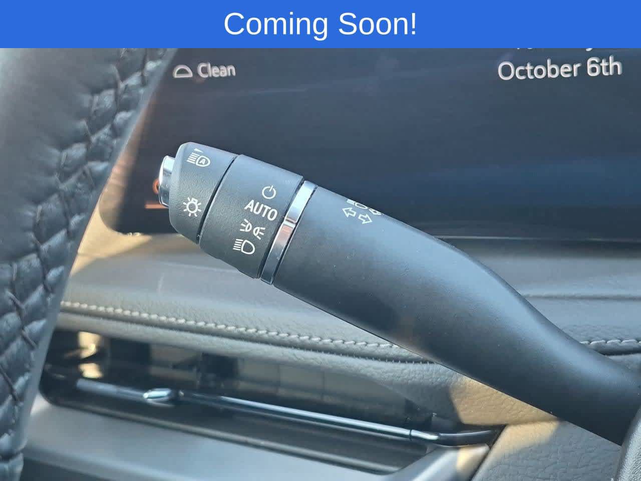 Used 2025 Cadillac XT4 Premium Luxury FWD image 28