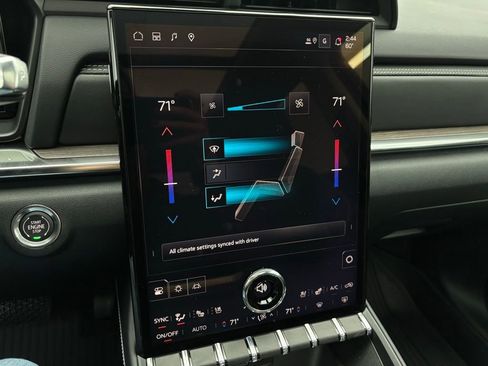 New 2026 GMC Terrain Denali w/ LPO, Floor Liner Package image 28