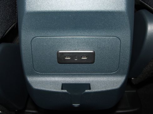 New 2025 Ford Maverick XL image 22