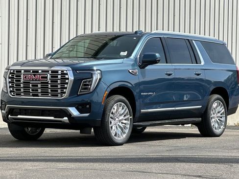 New 2026 GMC Yukon XL Denali w/ Advanced Technology Package AWD/4WD image 8
