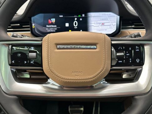 New 2026 Land Rover Range Rover Long Wheelbase SE AWD/4WD image 16