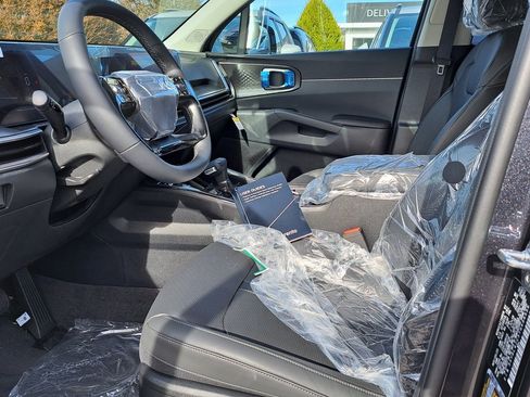 New 2026 Kia Sorento S image 12