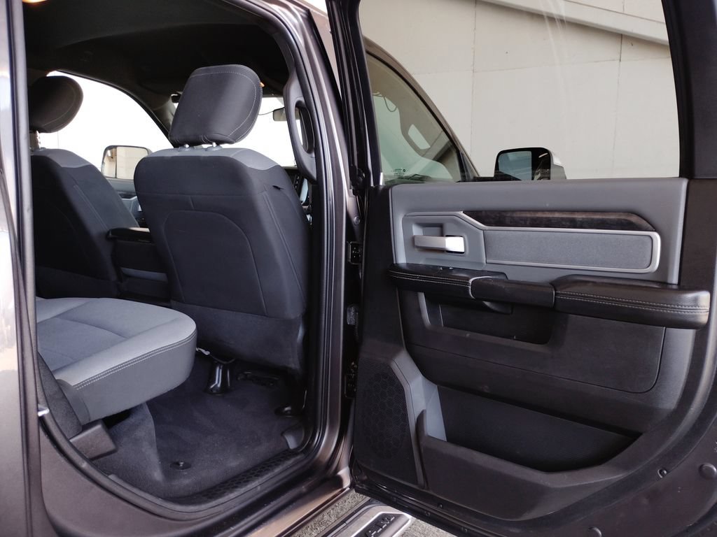Used 2021 RAM 2500 Big Horn AWD/4WD image 13