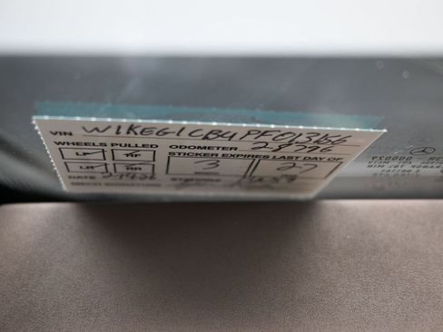 Used 2023 Mercedes-Benz EQE 350+ 4MATIC Sedan image 10