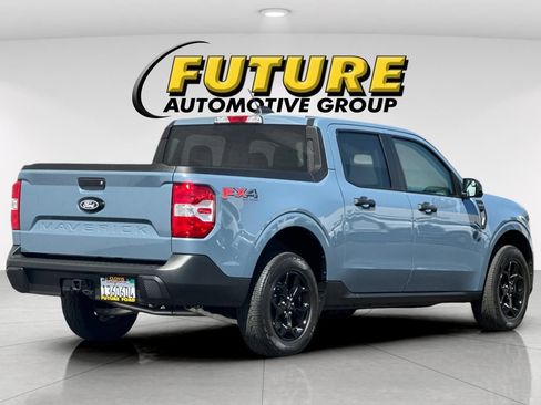 Certified 2025 Ford Maverick XLT w/ XLT Luxury Package AWD/4WD image 3