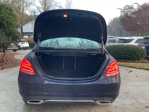 Used 2015 Mercedes-Benz C 300 4MATIC Sedan image 9