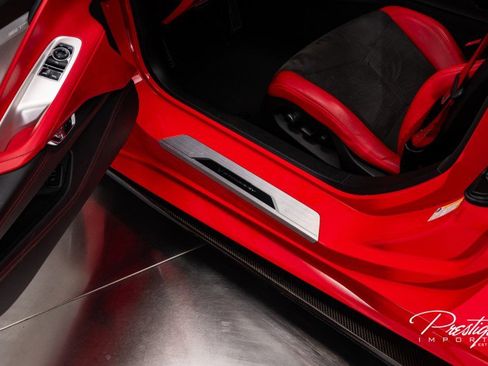 Used 2021 Chevrolet Corvette Stingray Premium Cpe w/ 3LT image 31