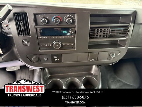 Used 2015 GMC Savana 2500 Work Van image 8