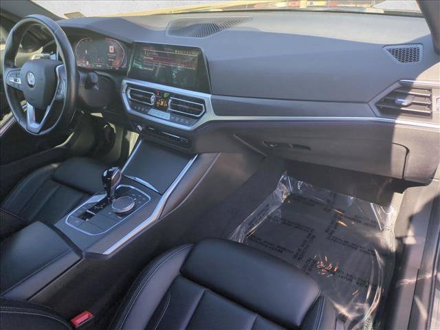 Used 2022 BMW 330i xDrive Sedan w/ Driving Assistance Package AWD/4WD image 24