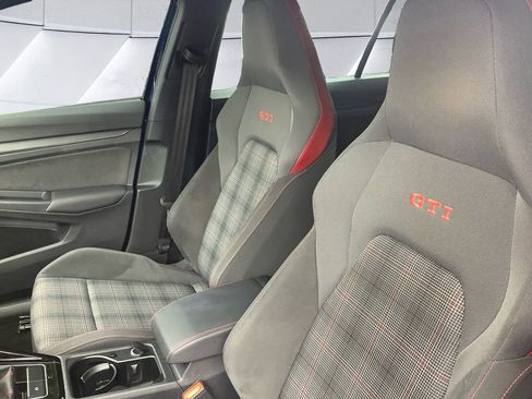Used 2023 Volkswagen GTI SE FWD image 8