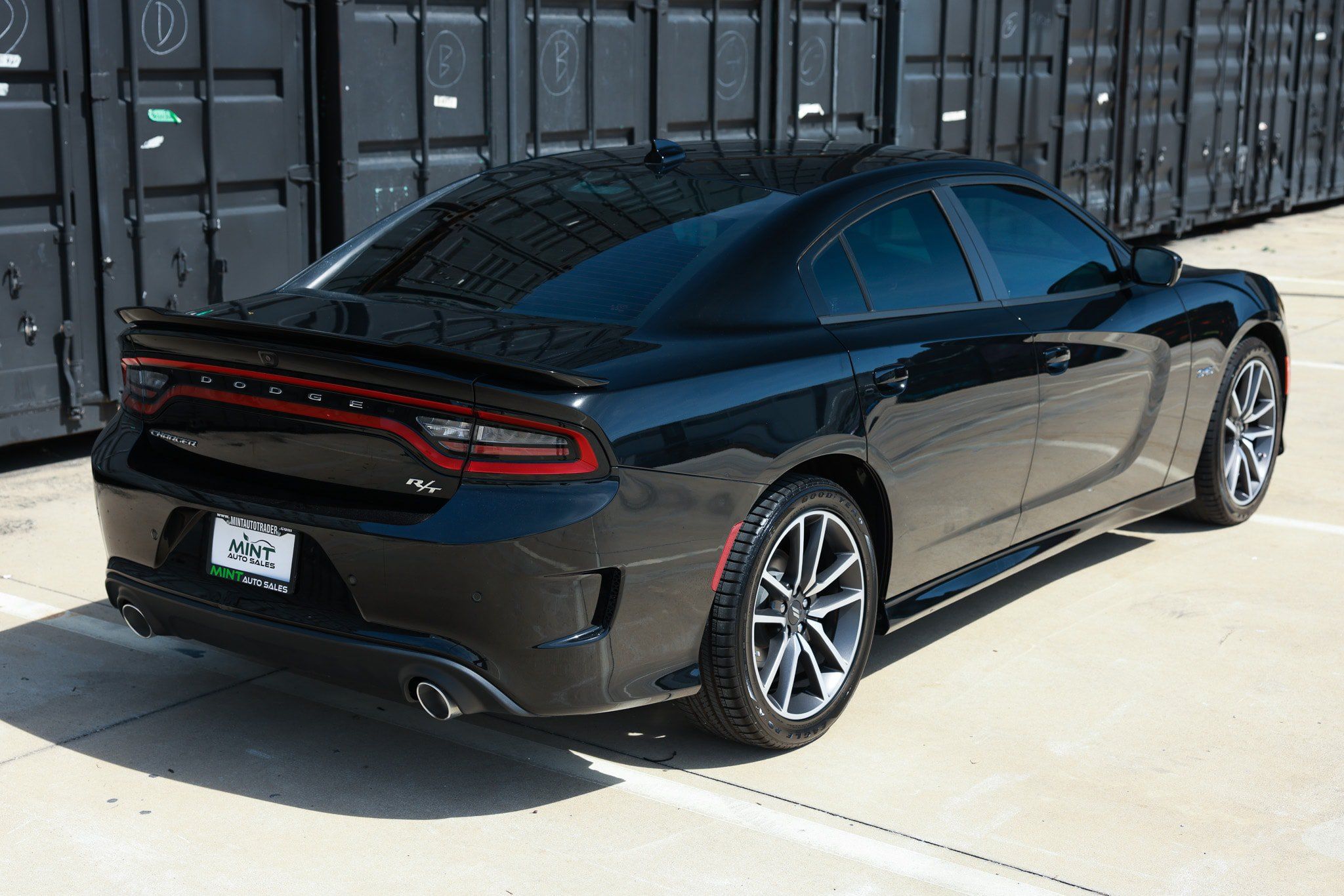Used 2023 Dodge Charger R/T RWD image 15