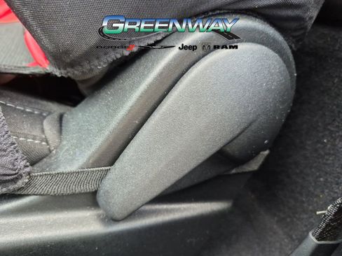 Used 2020 Dodge Challenger R/T Scat Pack RWD image 15
