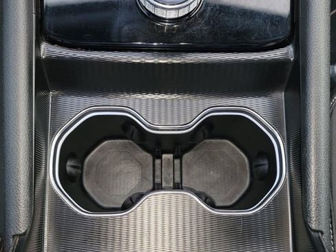 Used 2024 Jeep Grand Cherokee L Laredo image 24