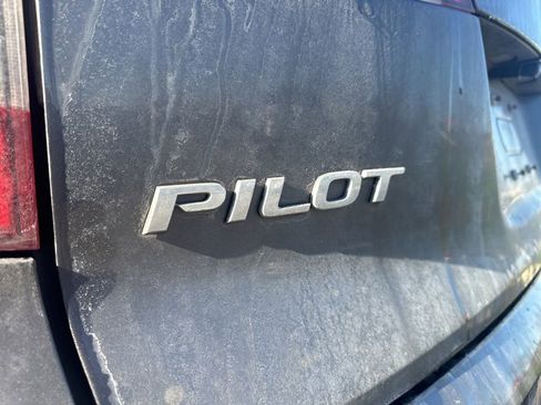 Used 2019 Honda Pilot EX image 4