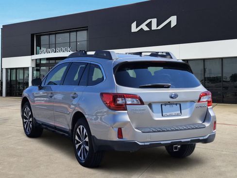 Used 2015 Subaru Outback 2.5i Limited AWD/4WD image 5