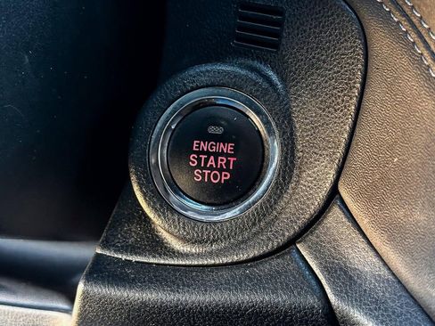 Used 2023 Subaru Outback Limited image 21