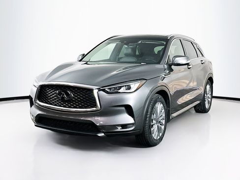 Used 2023 INFINITI QX50 Luxe image 3