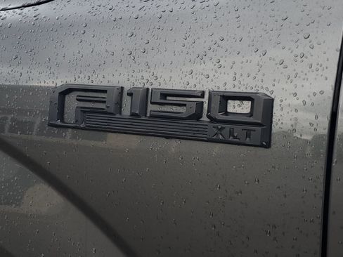 Used 2018 Ford F150 XLT w/ Equipment Group 301A Mid AWD/4WD image 7