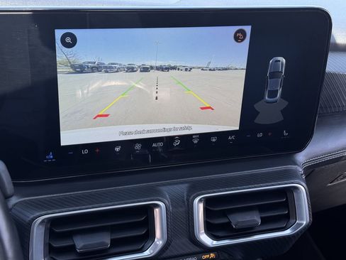 Used 2024 Ford Mustang Premium image 16