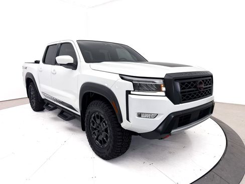 Used 2023 Nissan Frontier PRO-4X w/ Pro-4X Premium Package AWD/4WD image 13
