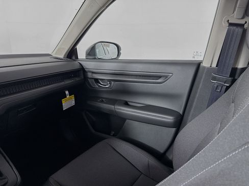 Certified 2025 Honda CR-V EX image 28