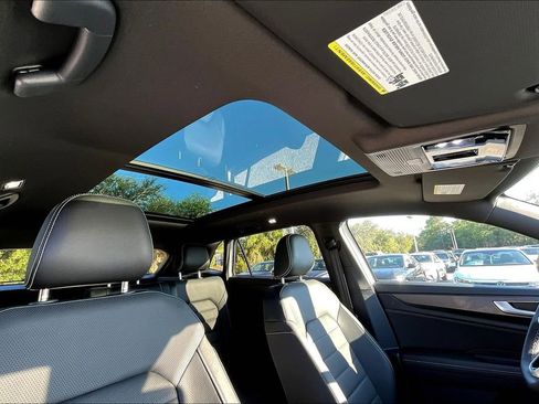 New 2026 Volkswagen Atlas Cross Sport SEL image 21