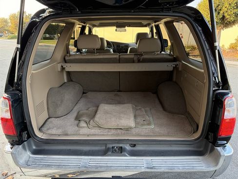Used 2002 Toyota 4Runner SR5 w/ Leather Trim Pkg AWD/4WD image 8