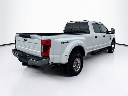 Used 2022 Ford F350 XLT image 7