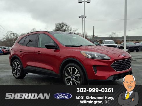 Certified 2022 Ford Escape SE w/ SE Sport Appearance Package image 1