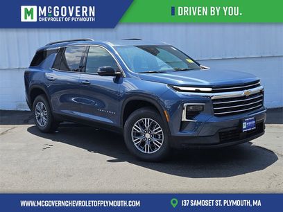 New 2025 Chevrolet Traverse LT w/ Enhanced Driving Package