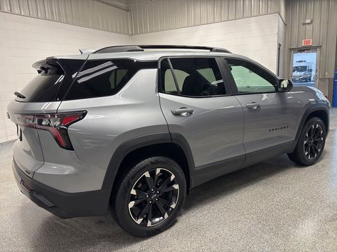 Used 2025 Chevrolet Equinox RS w/ Safety and Technology Package image 7