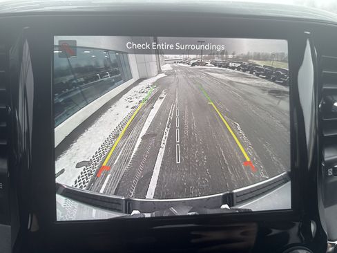 Used 2024 RAM 1500 Laramie image 26