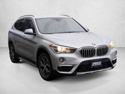 Used 2017 BMW X1 xDrive28i image 3