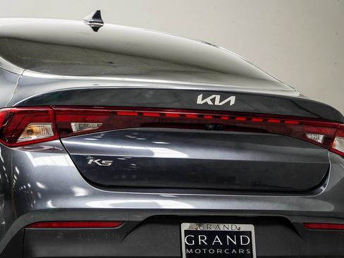 Used 2022 Kia K5 LXS image 14