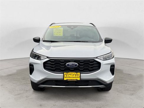 Used 2025 Ford Escape ST-Line image 2