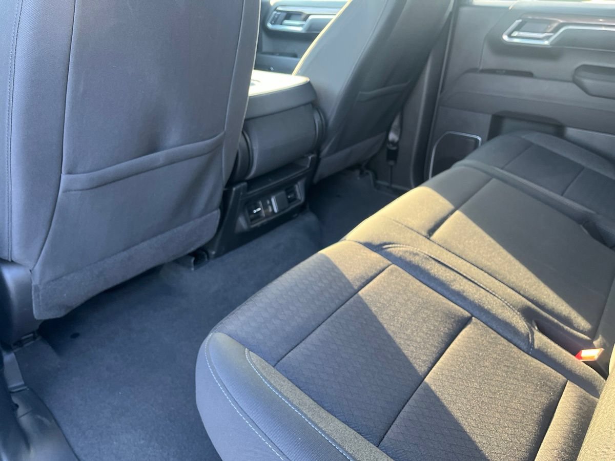 Used 2026 Chevrolet Silverado 1500 RST AWD/4WD image 35