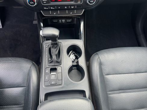 Used 2020 Kia Sorento EX AWD/4WD image 18