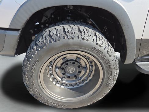 Used 2022 RAM 1500 Rebel w/ Off Road Group AWD/4WD image 38