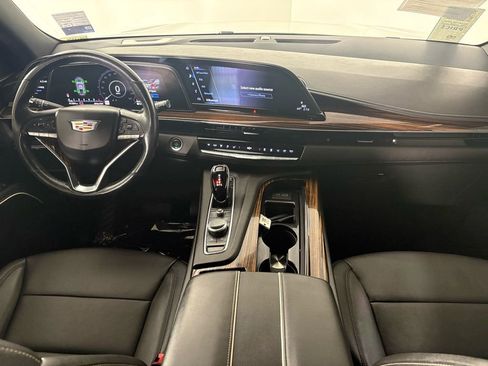 Used 2022 Cadillac Escalade ESV Luxury image 43