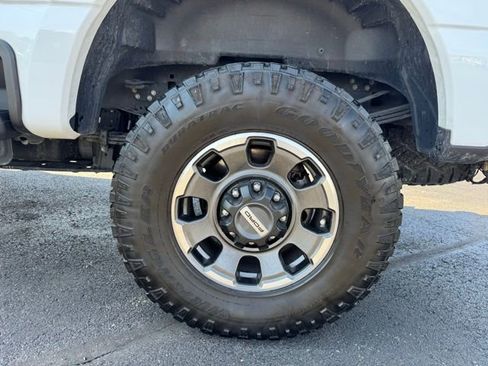 Used 2024 Ford F350 Lariat w/ Lariat Ultimate Package image 23