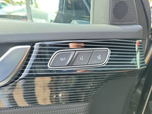 Used 2024 Hyundai Palisade Calligraphy AWD/4WD image 16