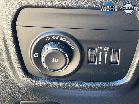 Certified 2022 Jeep Grand Cherokee L Limited image 27