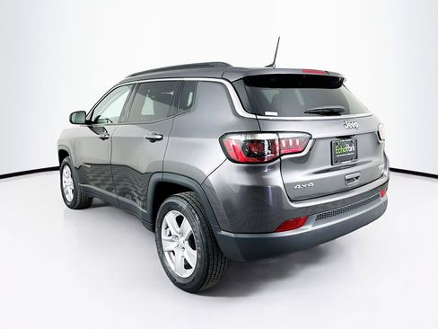 Used 2022 Jeep Compass Latitude image 5