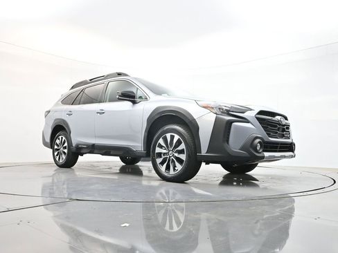 Used 2024 Subaru Outback Limited AWD/4WD image 27